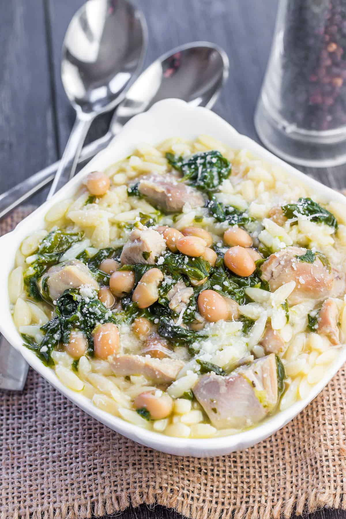 Comforting Italian Chicken & Spinach Pasta with White Beans